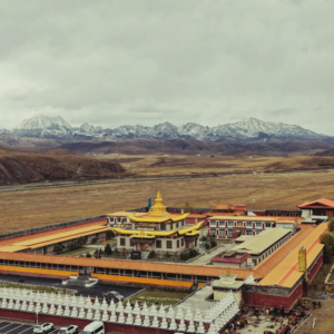 sichuan kham tibetan tagong monastery panoramic.webp