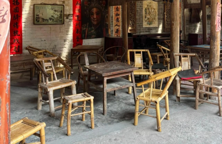 Local teahouse culture in Chengdu