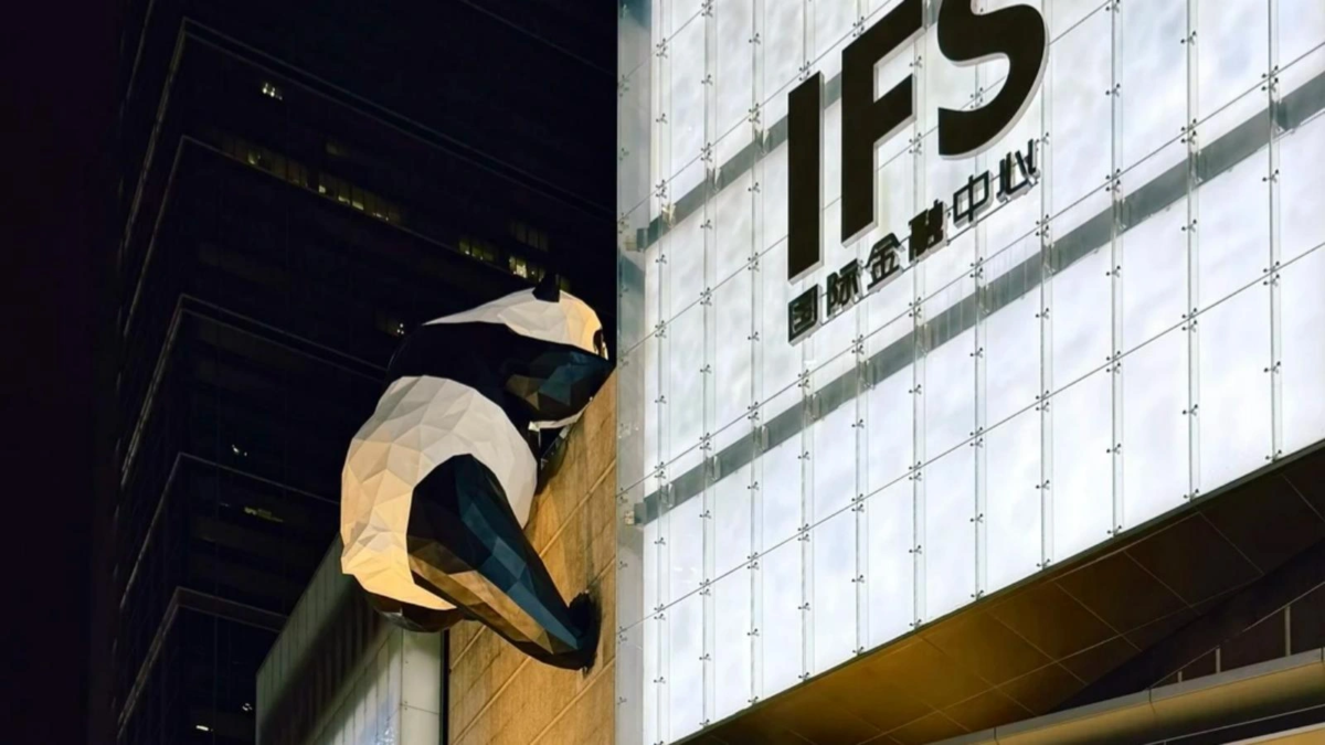 Famous panda sculpture climbing the IFS building in Chengdu