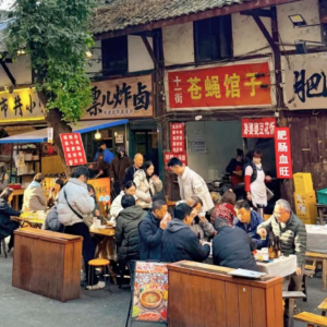 Local street restaurant and dining scene in Chengdu