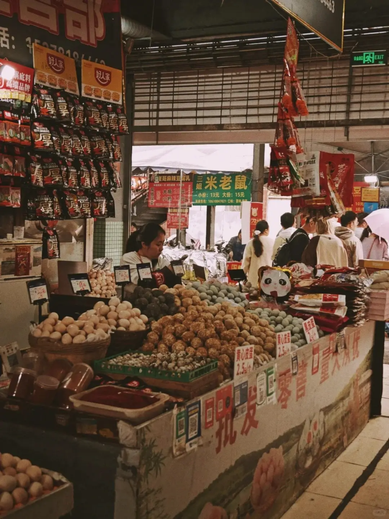 Chengdu Yulin market stall selling salted duck eggs and century eggs