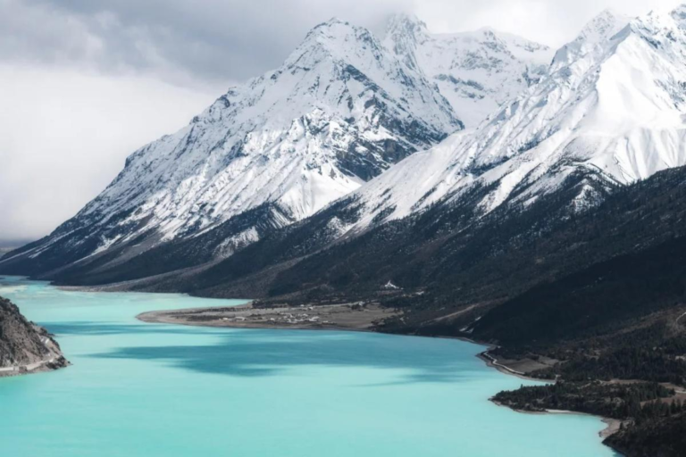 Ranwu Lake with mountain scenery in Tibet